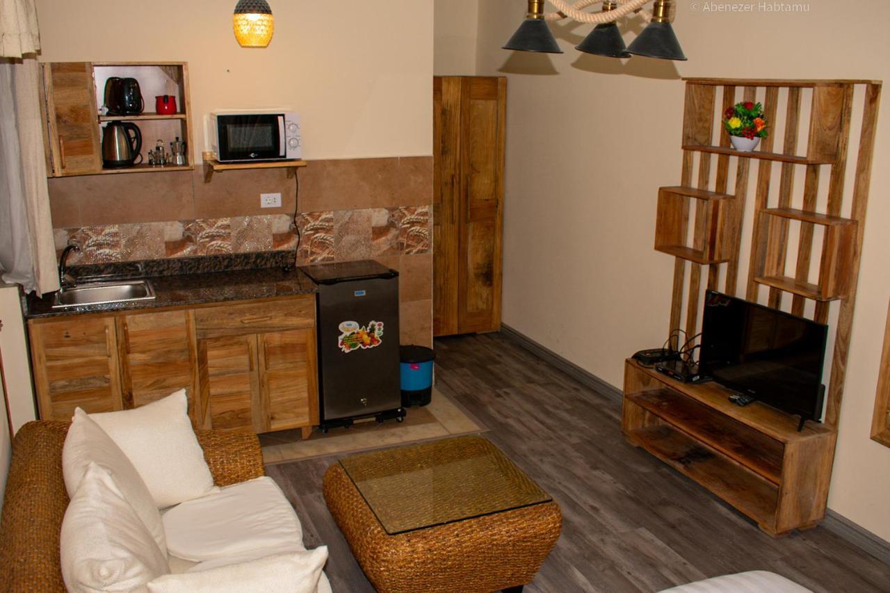 Choice Guest House 2 แอดดิสอาบาบา ภายนอก รูปภาพ